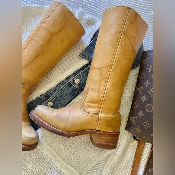 FryeBanana Campus Boots 14L